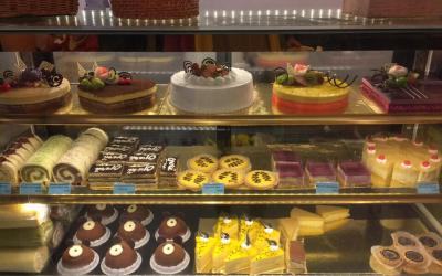 Nguyên Vũ Bakery & Coffee
